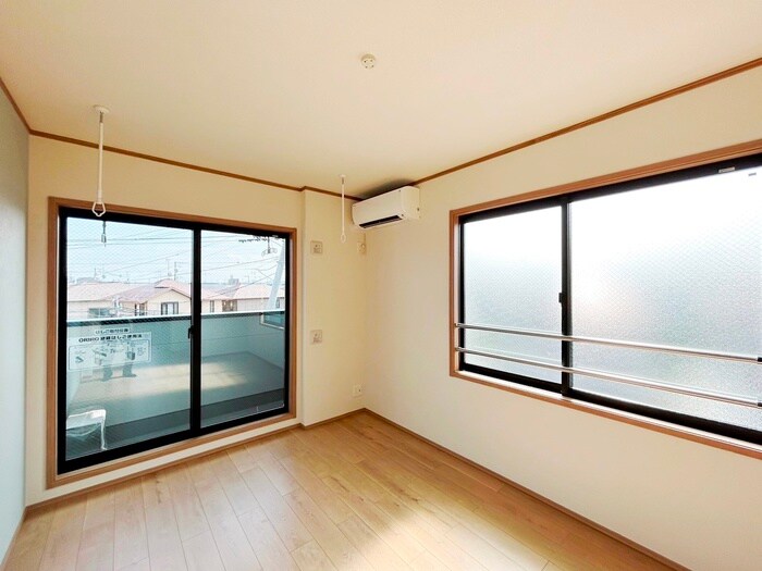 物件内観写真7　(居室)