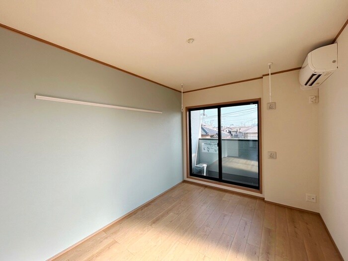 物件内観写真8　(居室)