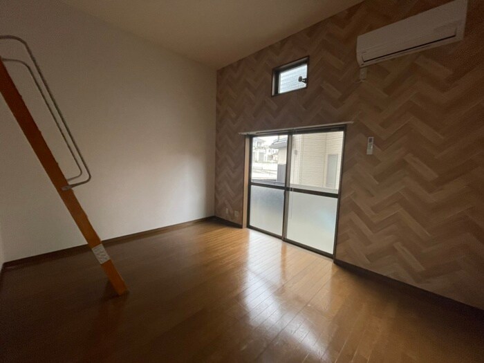 物件内観写真7　(居室)