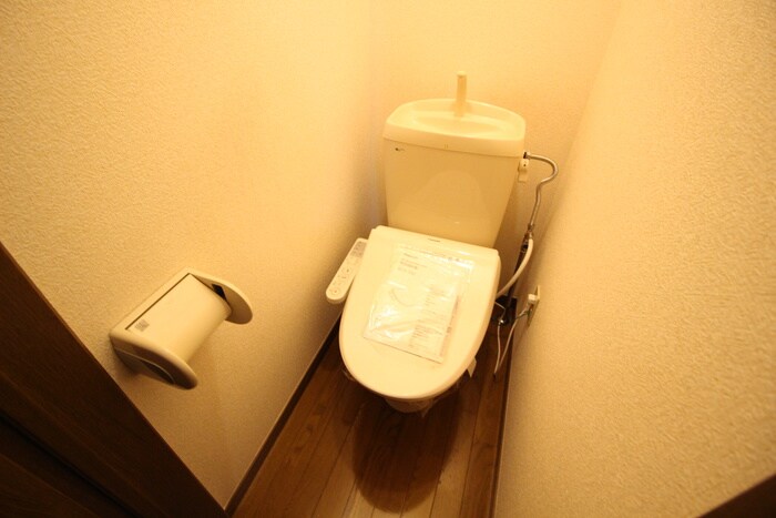 物件内観写真12　(トイレ)