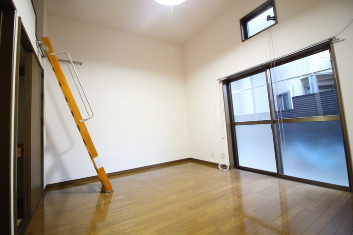 物件内観写真13　(居室)