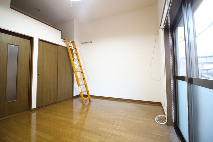 物件内観写真14　(居室)