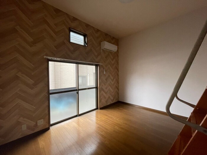 物件内観写真21　(居室)