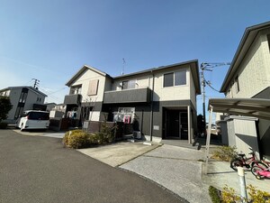 メゾンマスト桜苑外観写真