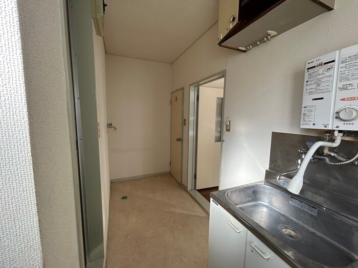 物件内観写真20　(廊下)