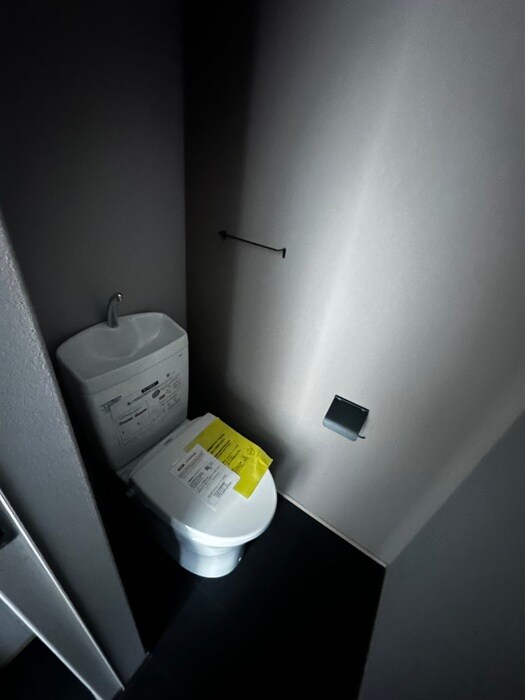 物件内観写真13　(トイレ)