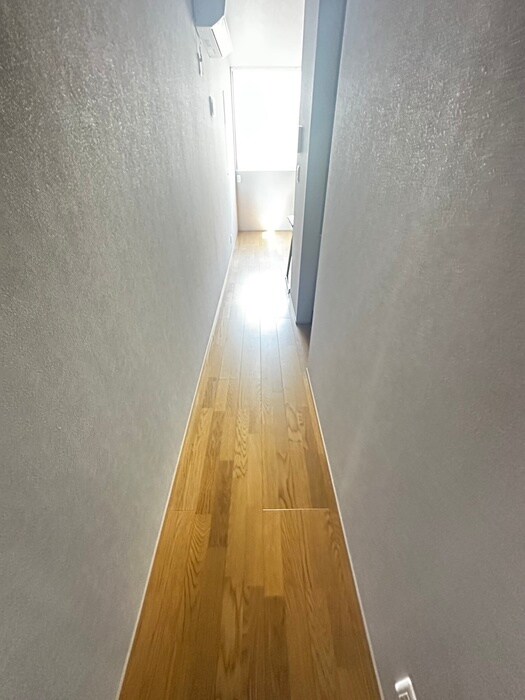 物件内観写真22　(廊下)