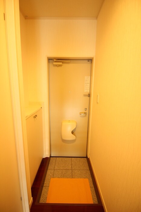 物件内観写真20　(玄関)