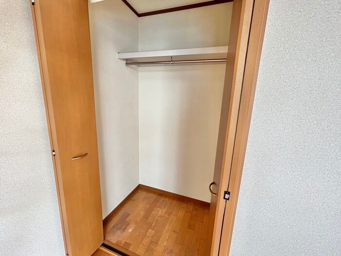 物件内観写真14　(収納)