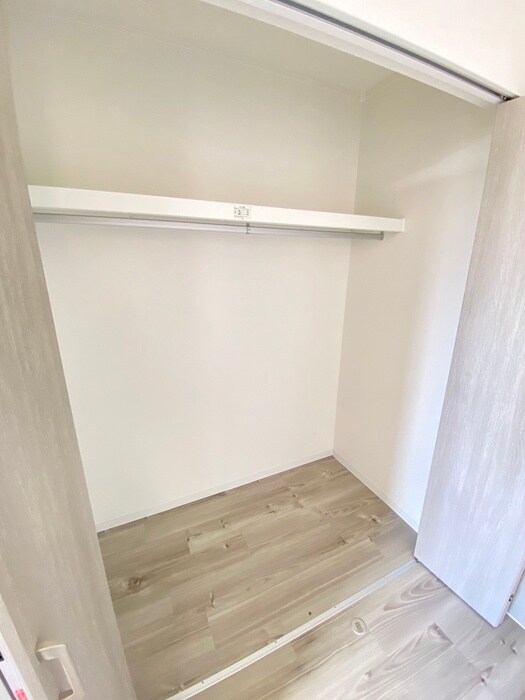 物件内観写真11　(収納)