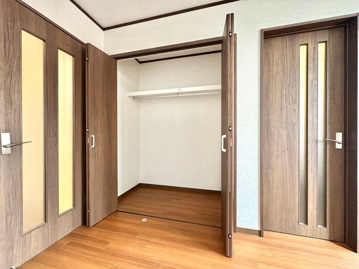 物件内観写真11　(収納)