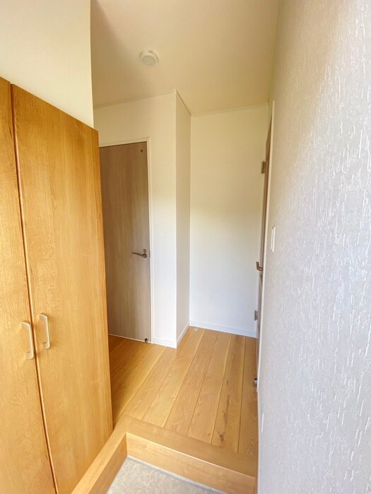 物件内観写真22　(廊下)