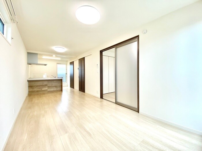 物件内観写真7　(居室)