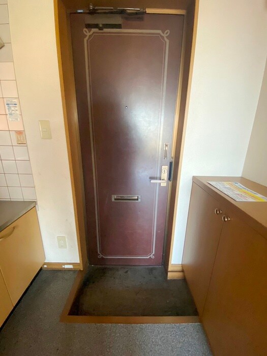 物件内観写真20　(玄関)