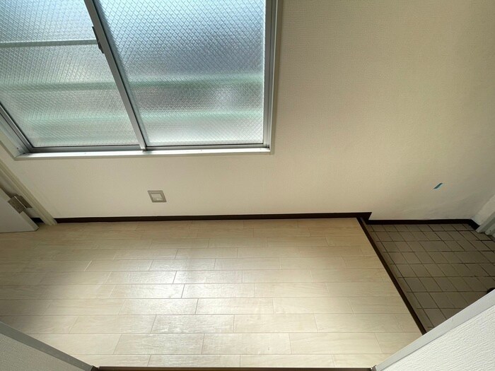 物件内観写真17　(廊下)