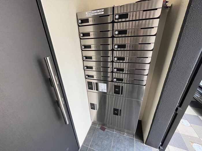 物件外観写真4　(建物設備)