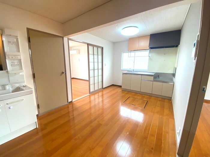 物件内観写真10　(居室)