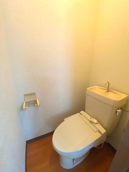 物件内観写真13　(トイレ)