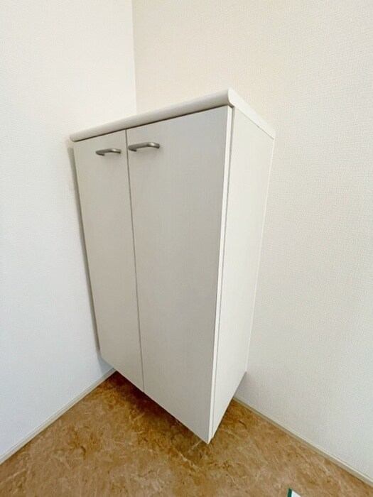 物件内観写真15　(靴箱)
