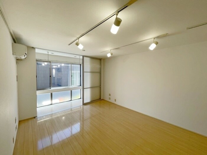 物件内観写真17　(居室)