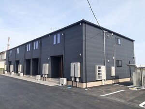 ラ・インパルスブルー外観写真