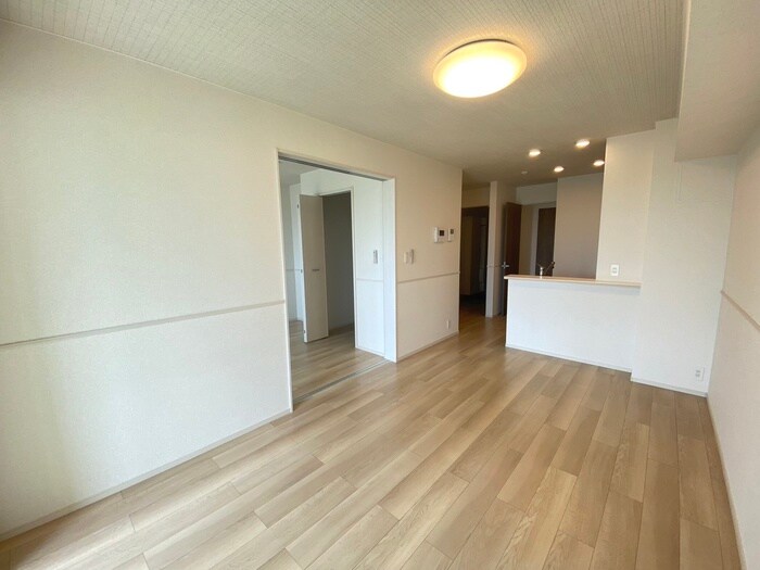 物件内観写真6　(居室)