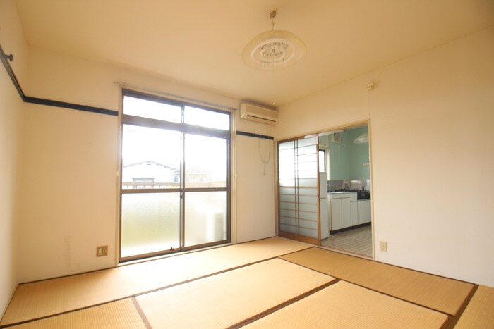 物件内観写真7　(居室)