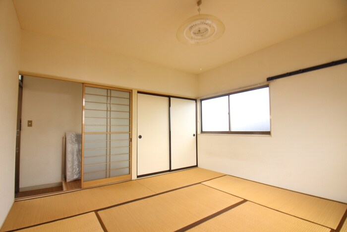 物件内観写真9　(居室)