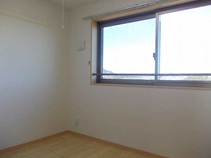 物件内観写真12　(居室)