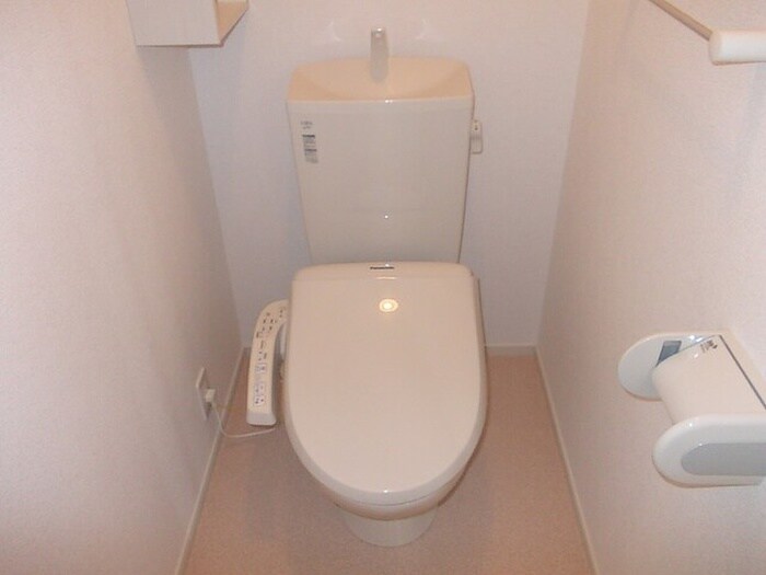 物件内観写真11　(トイレ)