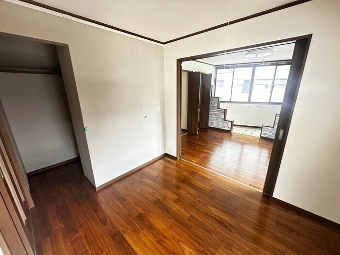 物件内観写真9　(居室)