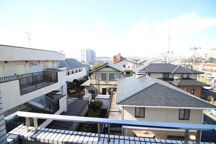 物件内観写真15　(室内からの展望)