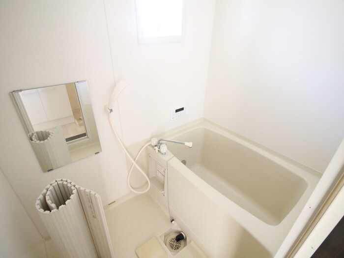 物件内観写真10　(バス／シャワールーム等)