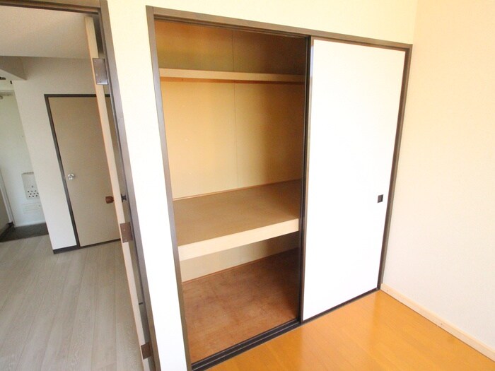 物件内観写真14　(収納)