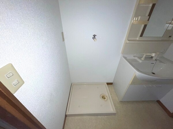 洗濯機置場