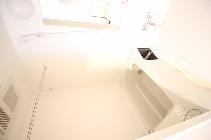 物件内観写真12　(バス／シャワールーム等)