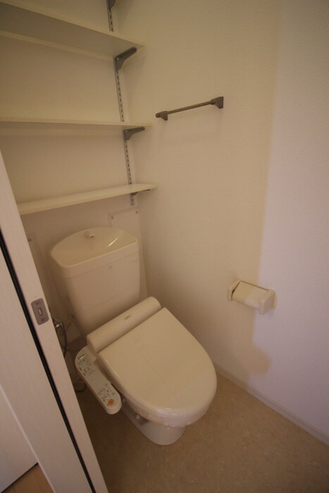 物件内観写真11　(トイレ)