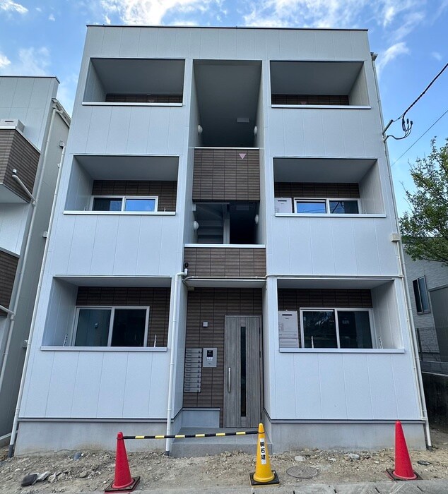 物件外観写真2　(外観写真)