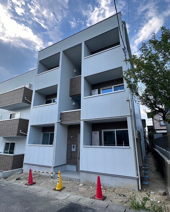 物件外観写真3　(外観写真)