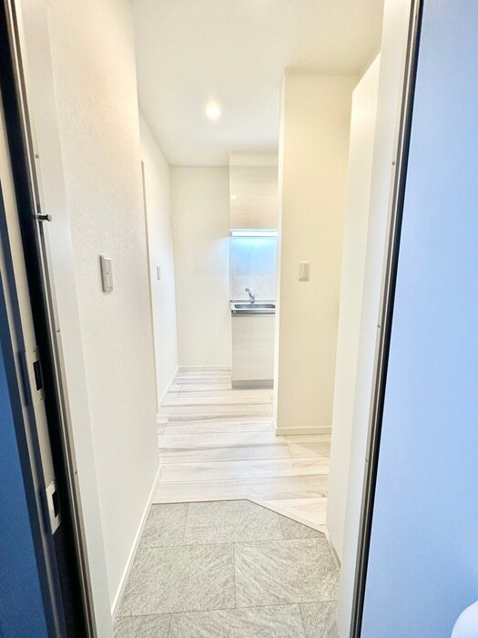 物件内観写真15　(廊下)