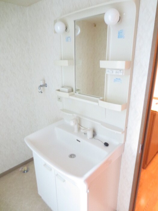 物件内観写真12　(洗面)