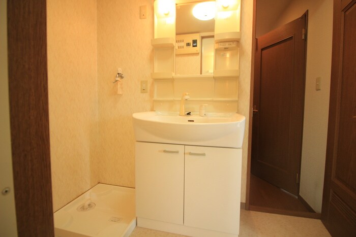 物件内観写真15　(洗面)