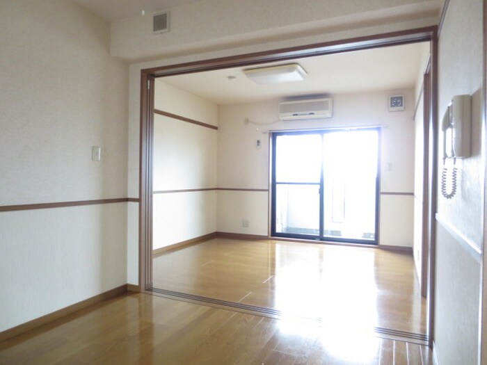 物件内観写真20　(廊下)