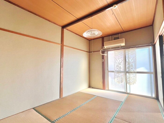 物件内観写真9　(居室)