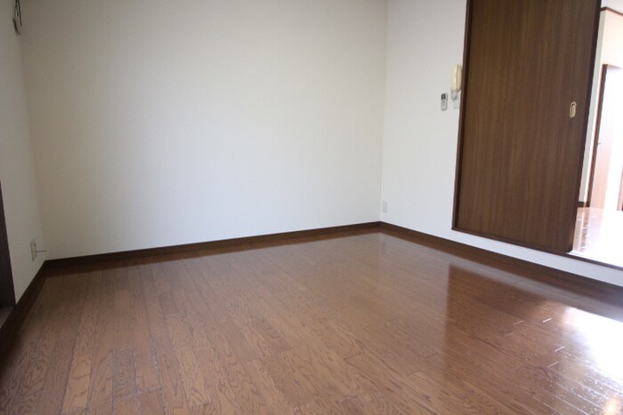 物件内観写真6　(居室)