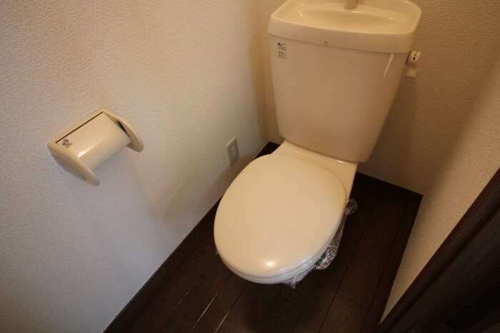 物件内観写真12　(トイレ)