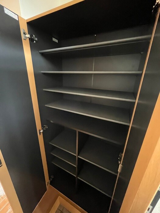 物件内観写真17　(靴箱)