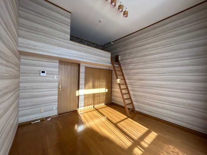 物件内観写真5　(居室)