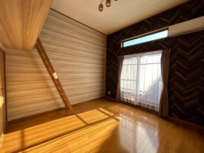 物件内観写真6　(居室)