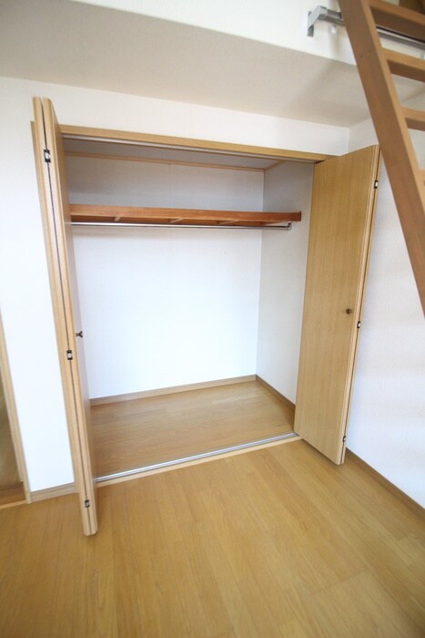 物件内観写真10　(収納)